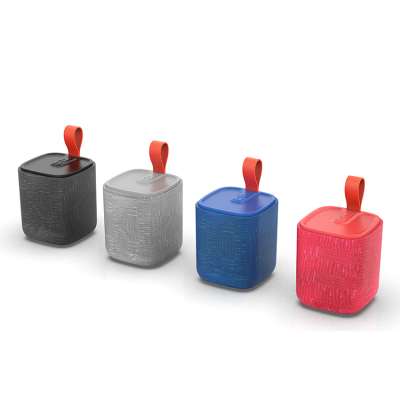 2020 Speaker Mini Speaker  Outdoor Portable Speaker With TF Card Hot Sale Products